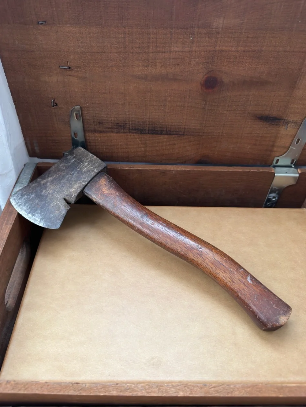 Vintage 1934-1937 Plumb Official Scout Axe screw wedge